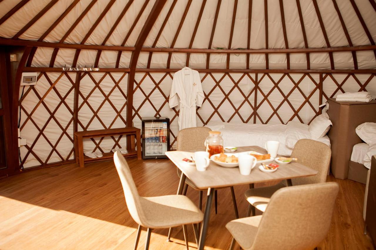 Bayan Bulagiin Hural Terelj Resort מראה חיצוני תמונה